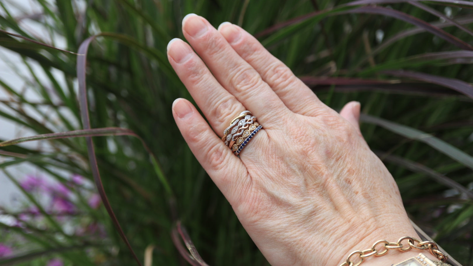 Holiday Shopping for a Jewelry Gift in Plymouth IN