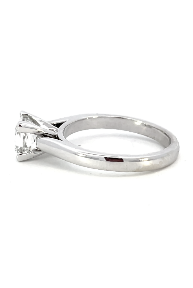 profile view of 1.56ct princess cut diamond solitaire engagement ring