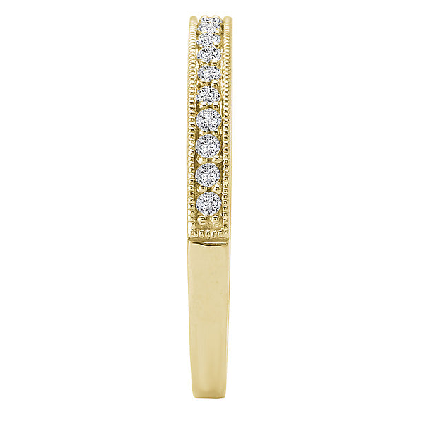 Round Diamond and Milgrain Detailed Diamond Engagement Ring