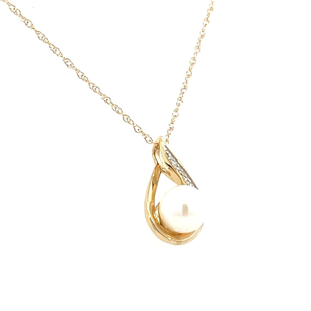 14KY Tear Drop Shaped Pearl Pendant 1/50 CTW angle 2