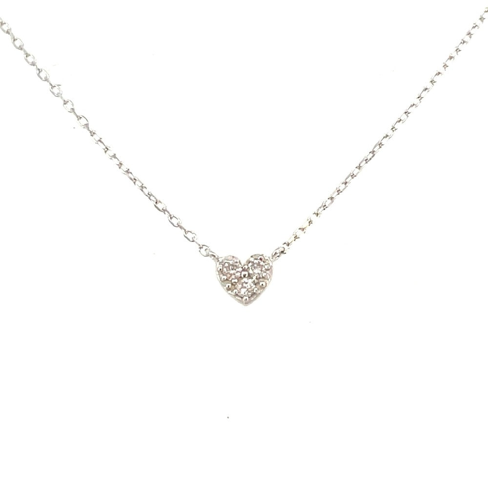 14K White Gold Diamond Heart Pendant close up