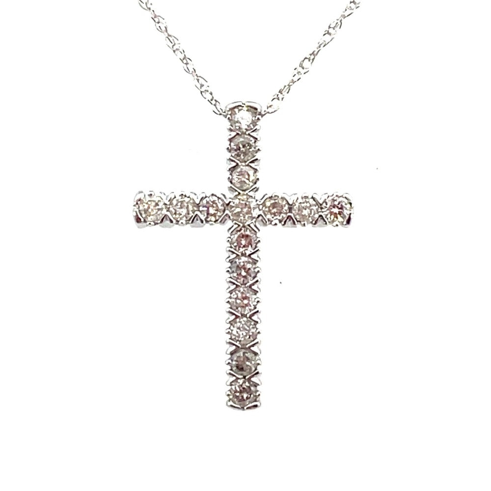 10K White Gold Diamond Cross Pendant 1/4 CTW close up look