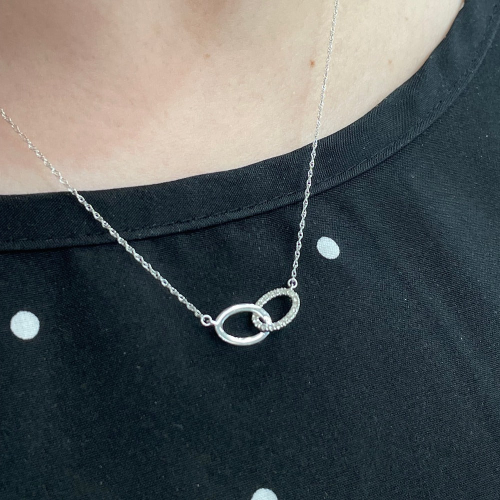14K White Gold Double Oval Connected Circle Diamond Pendant on model