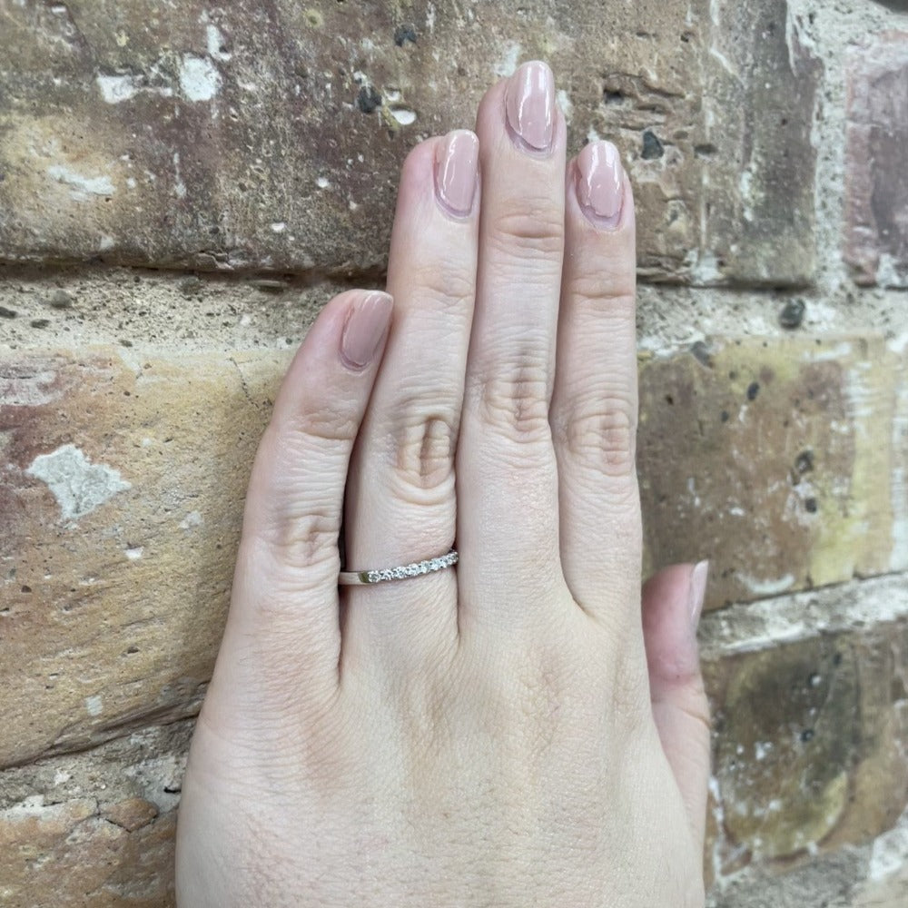14K White Gold Diamond Wedding Band 1/4 CTW on model