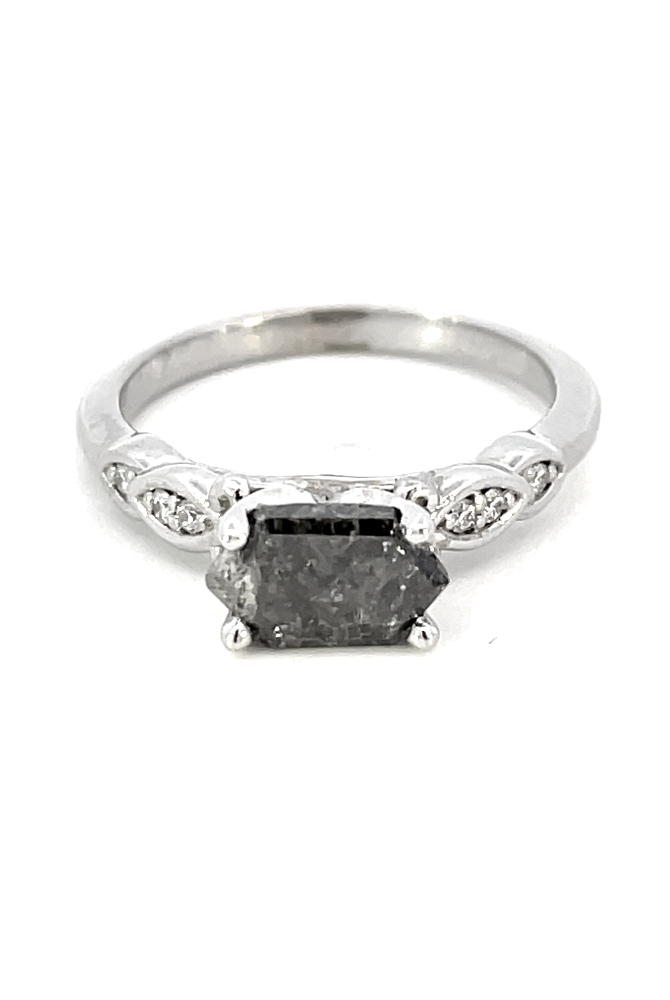 front view of 14kw salt and pepper diamond engagement ring.