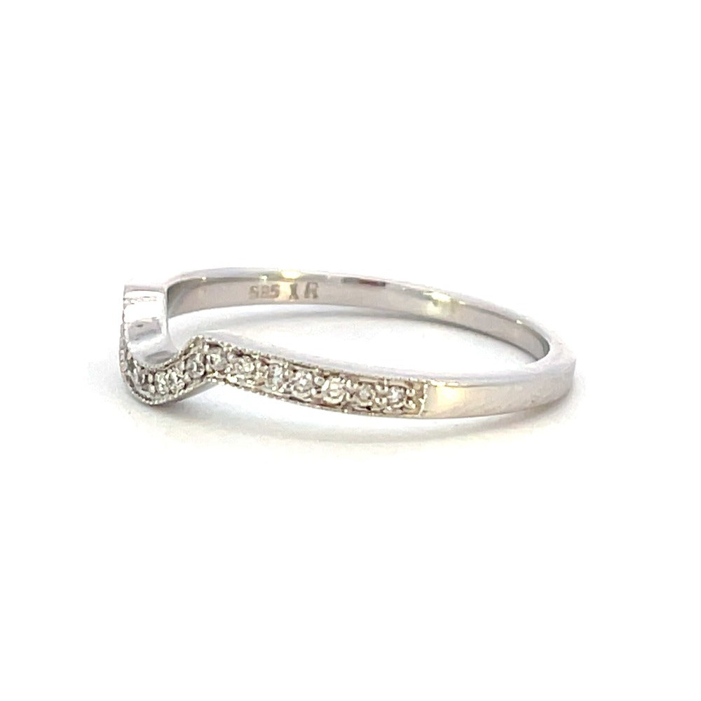 14K White Gold Curved Diamond Band .15 CTW side 3