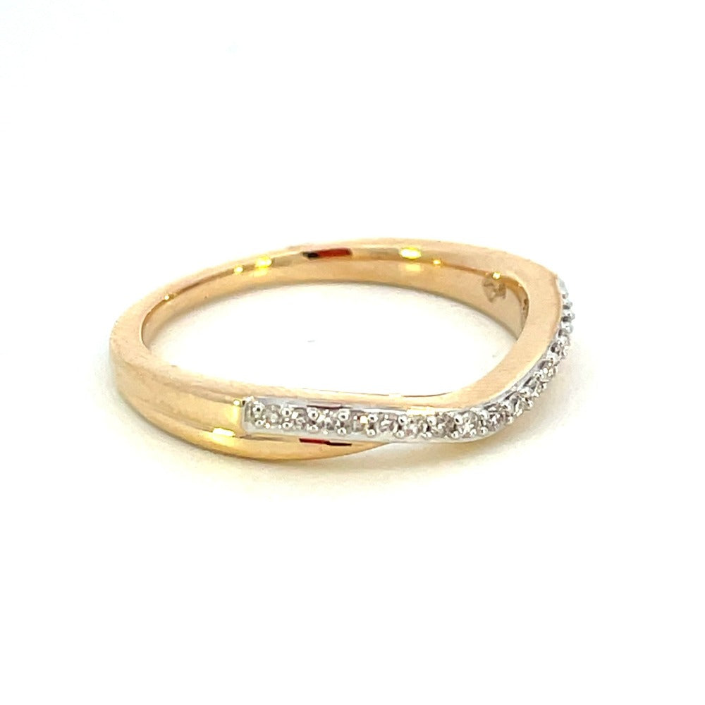 14K Yellow Gold Curved Diamond Wedding Band .10 CTW side 1