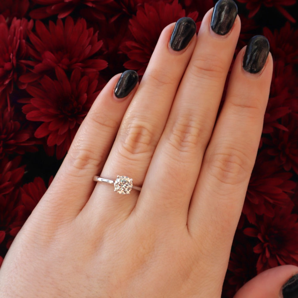 1 Carat Round Diamond Halo Engagement Ring | Barkev's