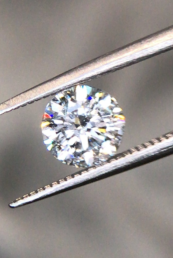1 CT SallyK Round Loose Diamond angle 3