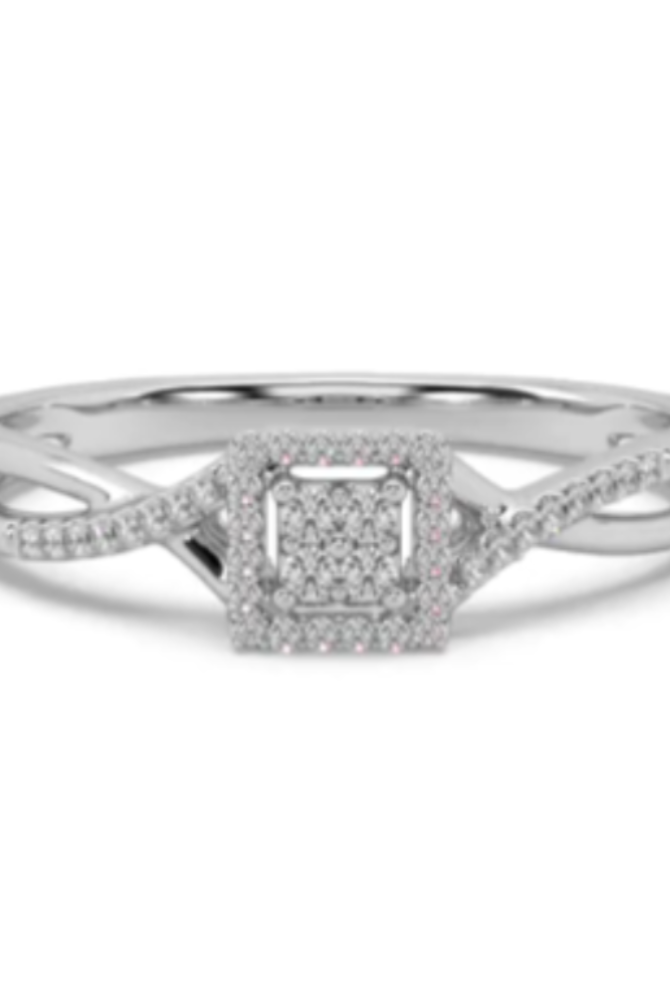 Princess-Shaped Round Diamond Cluster Engagement Ring with Halo and Twist Shank